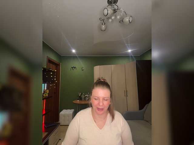 Taly1974 live cam on BongaCams
