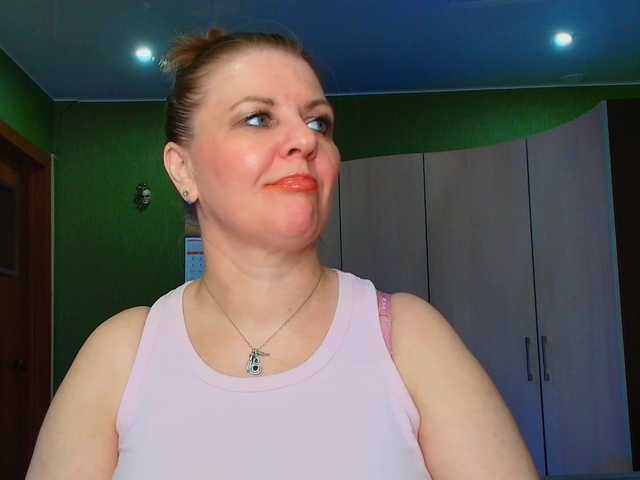 Taly1974 live cam on BongaCams