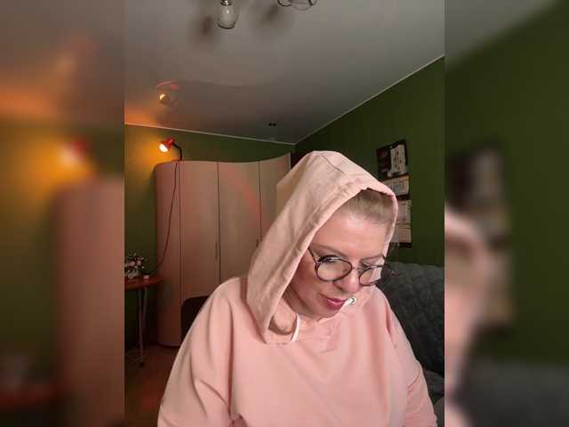 Taly1974 live cam on BongaCams