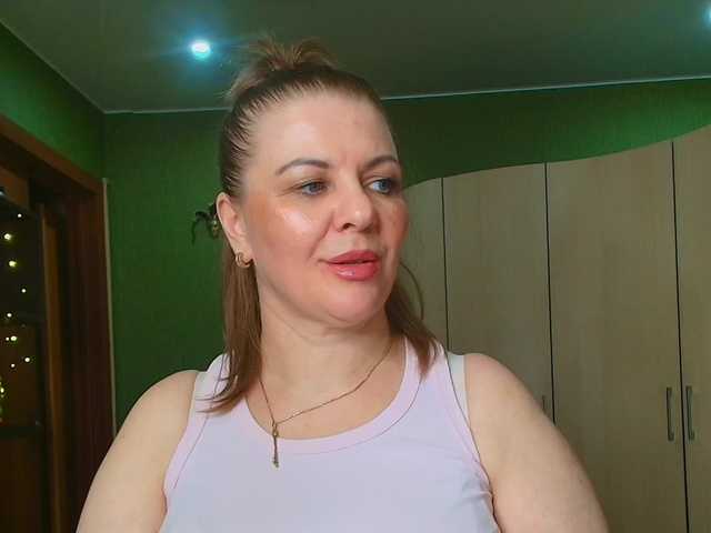 Taly1974 live cam on BongaCams
