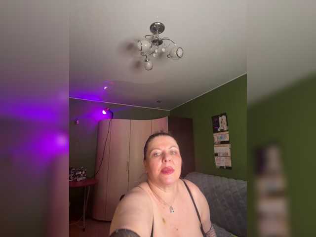 Veronika Gold live cam