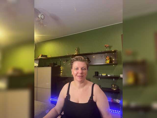 Veronika_Gold webcam