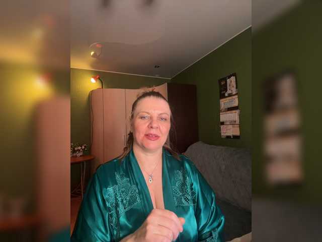 Veronika_Gold live cam preview