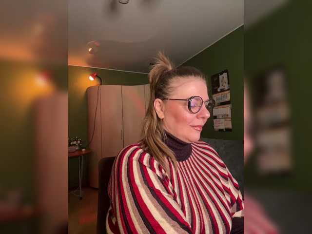 Taly1974 live cam on BongaCams