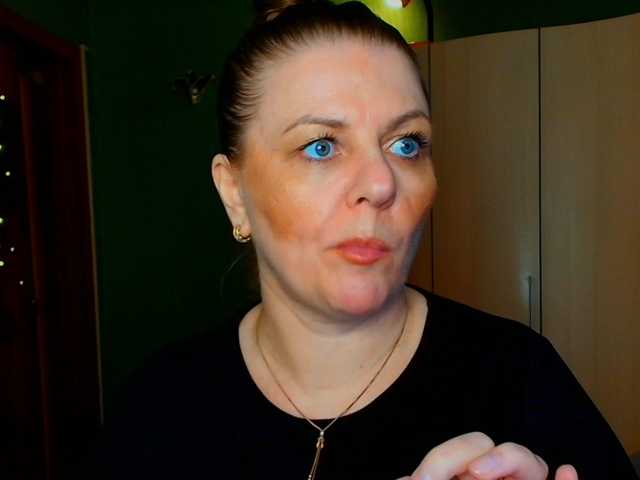 Taly1974 live cam on BongaCams