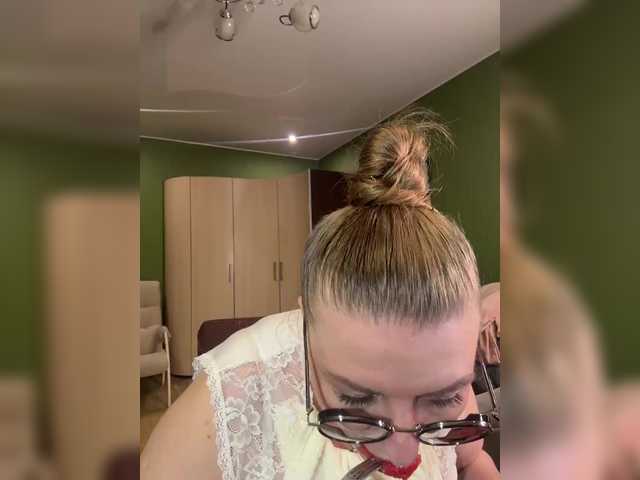 Veronika_Gold