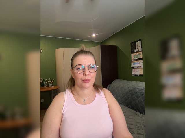 Taly1974 live cam on BongaCams