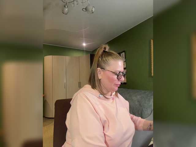 Taly1974 live cam on BongaCams