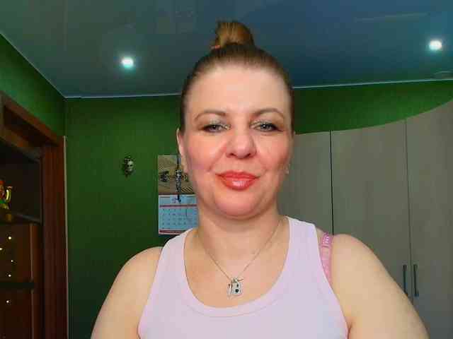 Veronika_Gold webcam