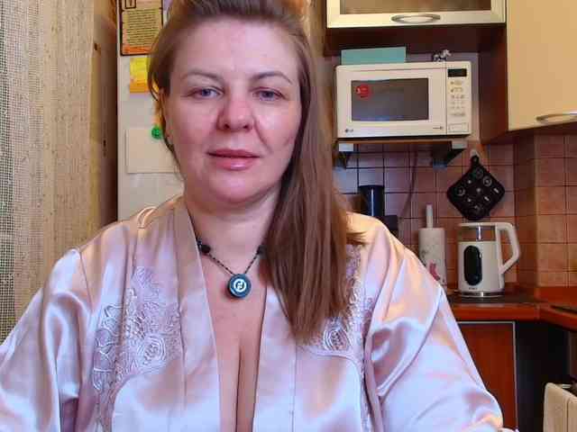 Veronika_Gold webcam