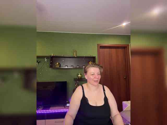 Veronika_Gold webcam