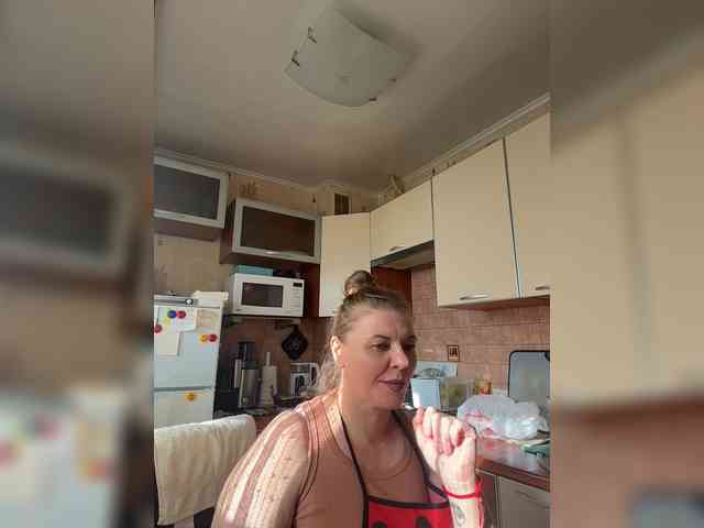 Veronika_Gold webcam