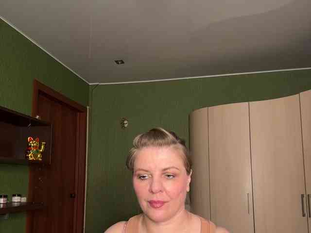 Veronika_Gold webcam