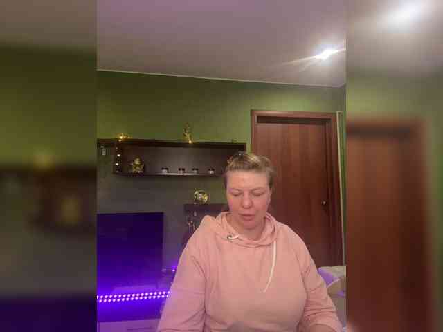 Veronika_Gold webcam