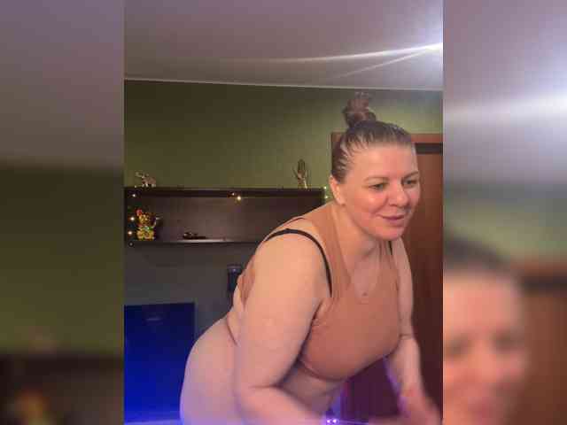 Veronika_Gold webcam