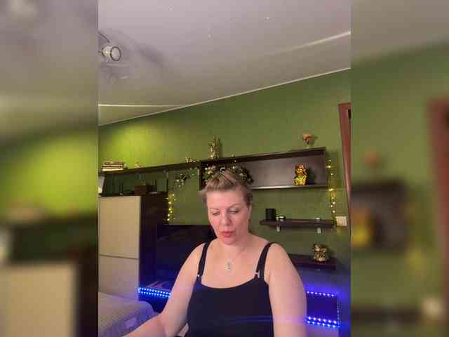 Veronika_Gold webcam