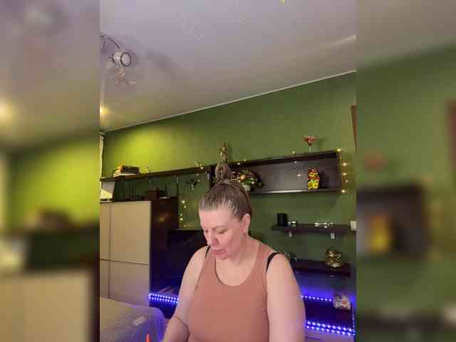 Veronika_Gold webcam