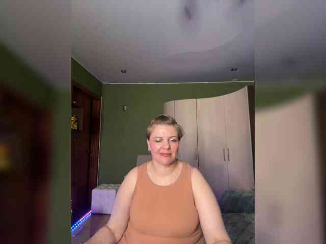 Veronika_Gold webcam