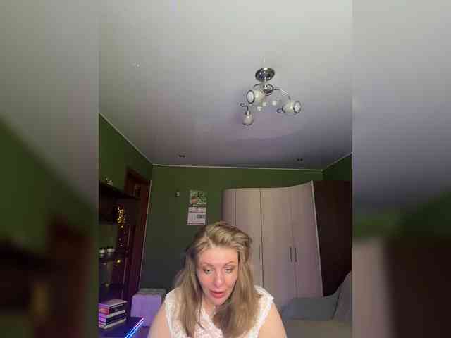 Veronika_Gold webcam
