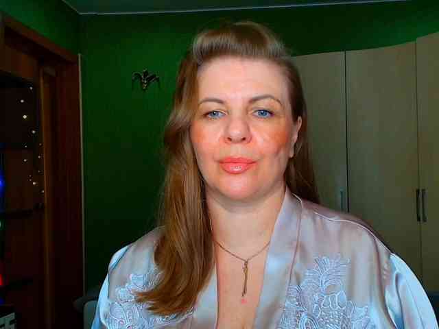 Veronika_Gold webcam