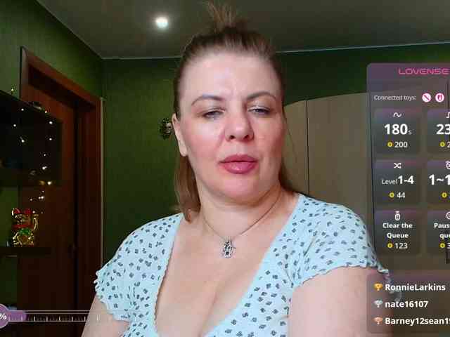 Veronika_Gold webcam
