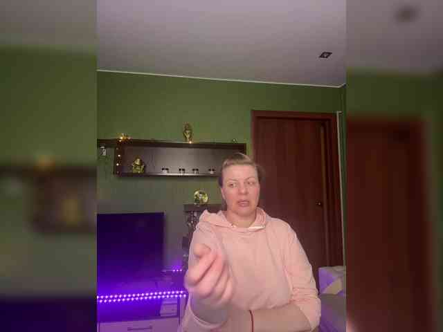 Veronika_Gold webcam