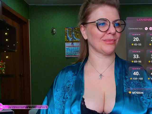 Veronika_Gold webcam