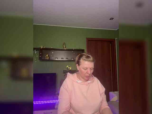 Veronika_Gold webcam