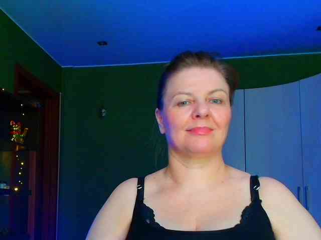 Veronika_Gold webcam