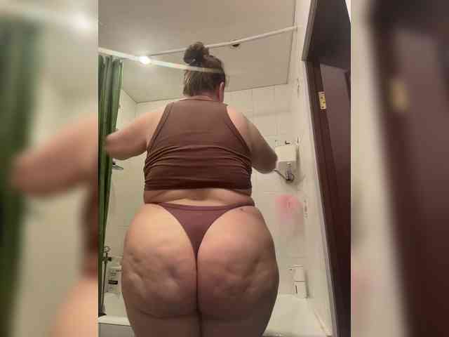 Veronika_Gold webcam