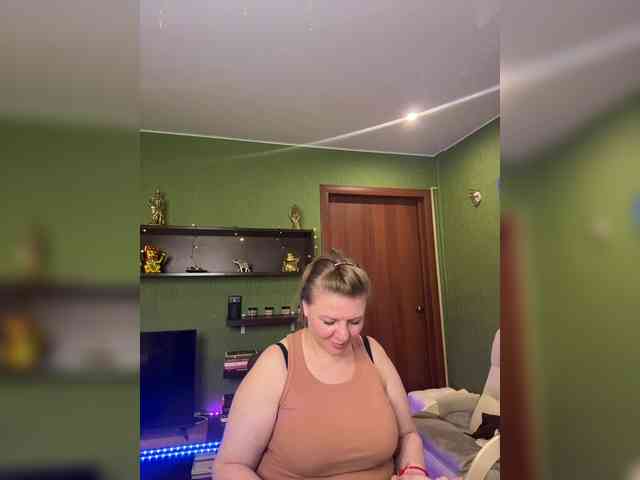 Veronika_Gold webcam