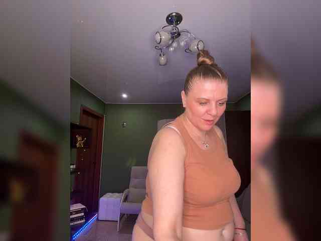 Veronika_Gold webcam