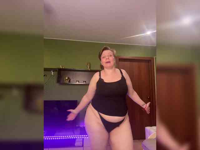 Veronika_Gold webcam