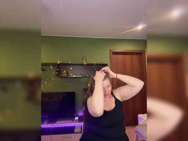 Veronika_Gold webcam