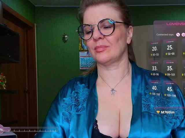 Veronika_Gold webcam
