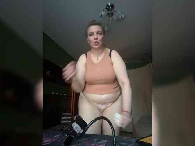 Veronika_Gold webcam