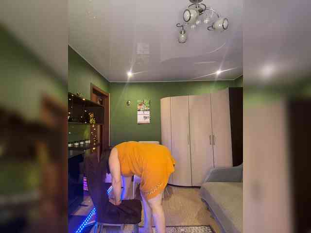 Veronika_Gold webcam