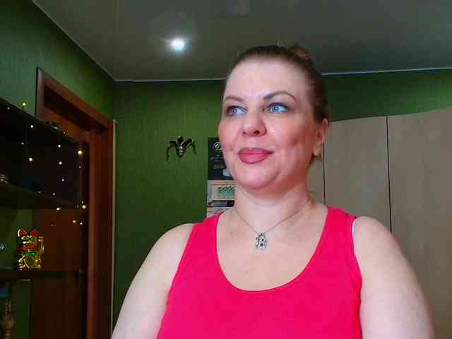 Veronika_Gold webcam
