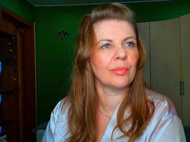 Veronika_Gold webcam