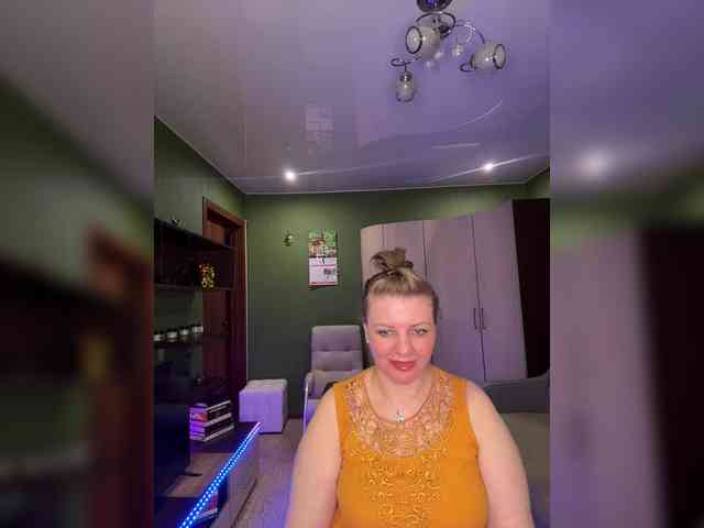 Veronika_Gold webcam