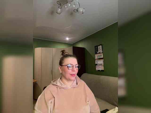 Veronika_Gold webcam