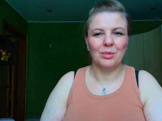 Veronika_Gold webcam