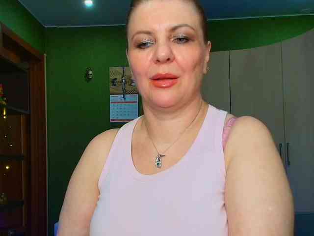 Veronika_Gold webcam