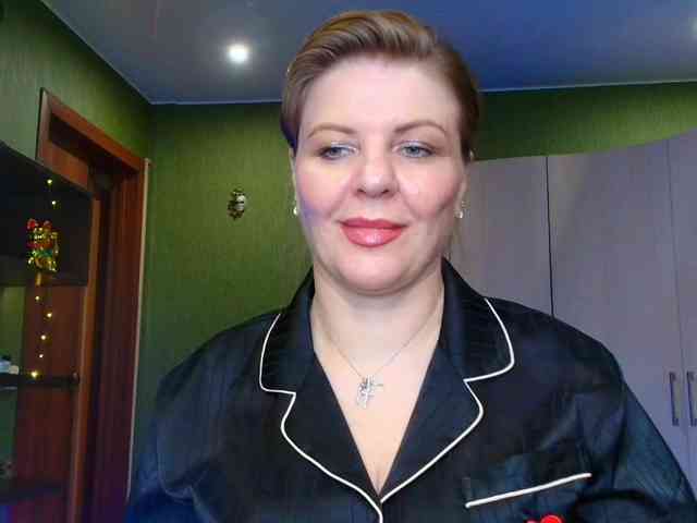 Veronika_Gold webcam