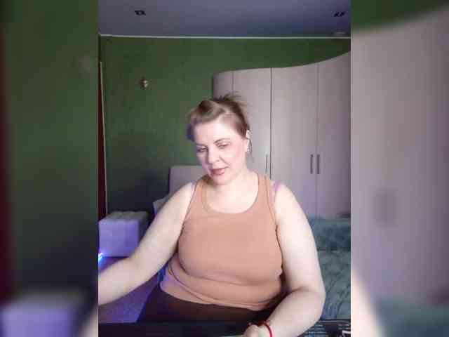Veronika_Gold webcam