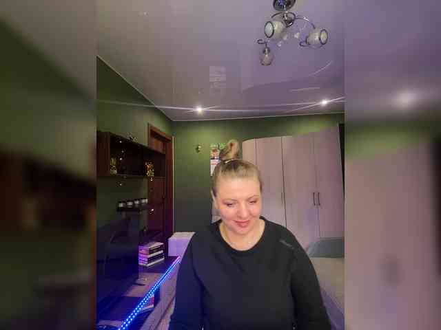 Veronika_Gold webcam