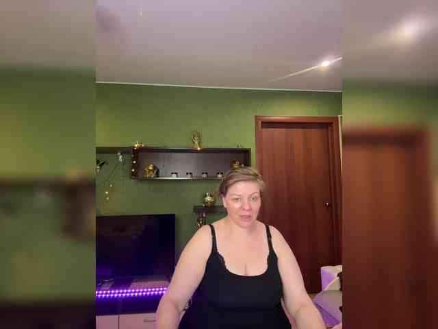 Veronika_Gold webcam