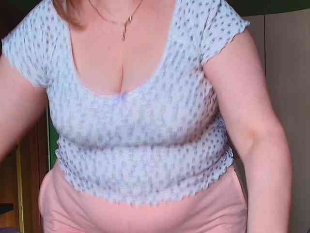 Veronika_Gold webcam