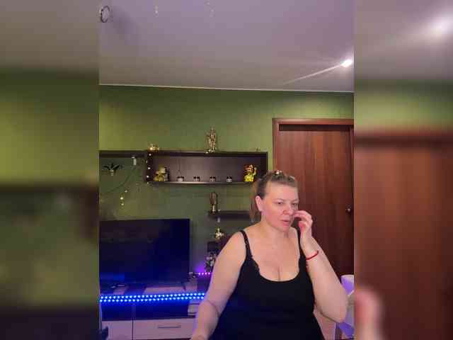 Veronika_Gold webcam