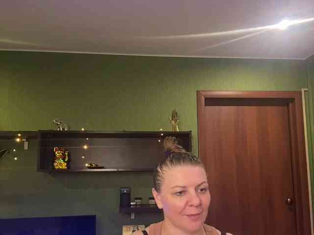 Veronika_Gold webcam